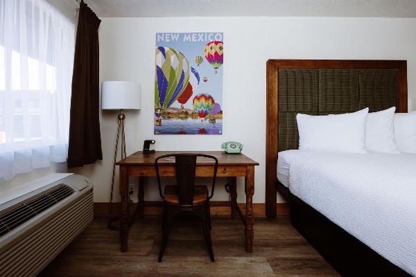 Taos Valley Lodge image 36