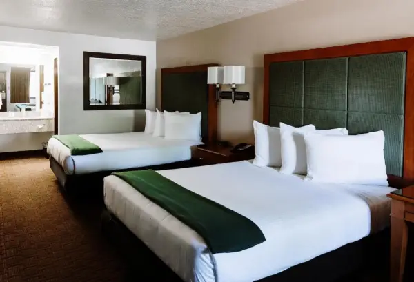 Taos Valley Lodge 6